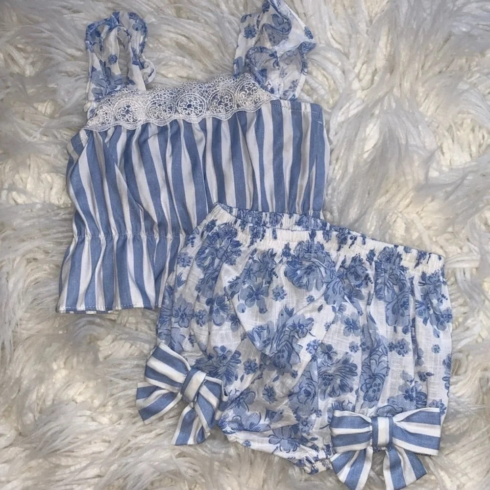 Matching set - Picture 2 of 6